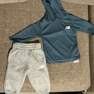 New Balance Blue Hooded Shirt and Jogger Set EUC